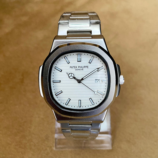 Patek Philippe - Nautilus Light Silver